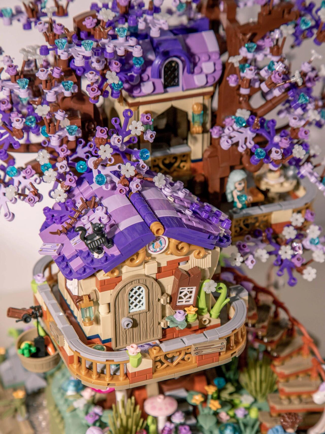 Elves Treehouse (Set 1065)