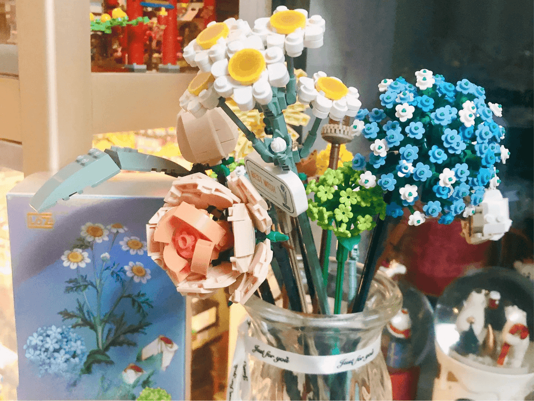 A Bloom That Never Fades ‚Ö°(with Vase)