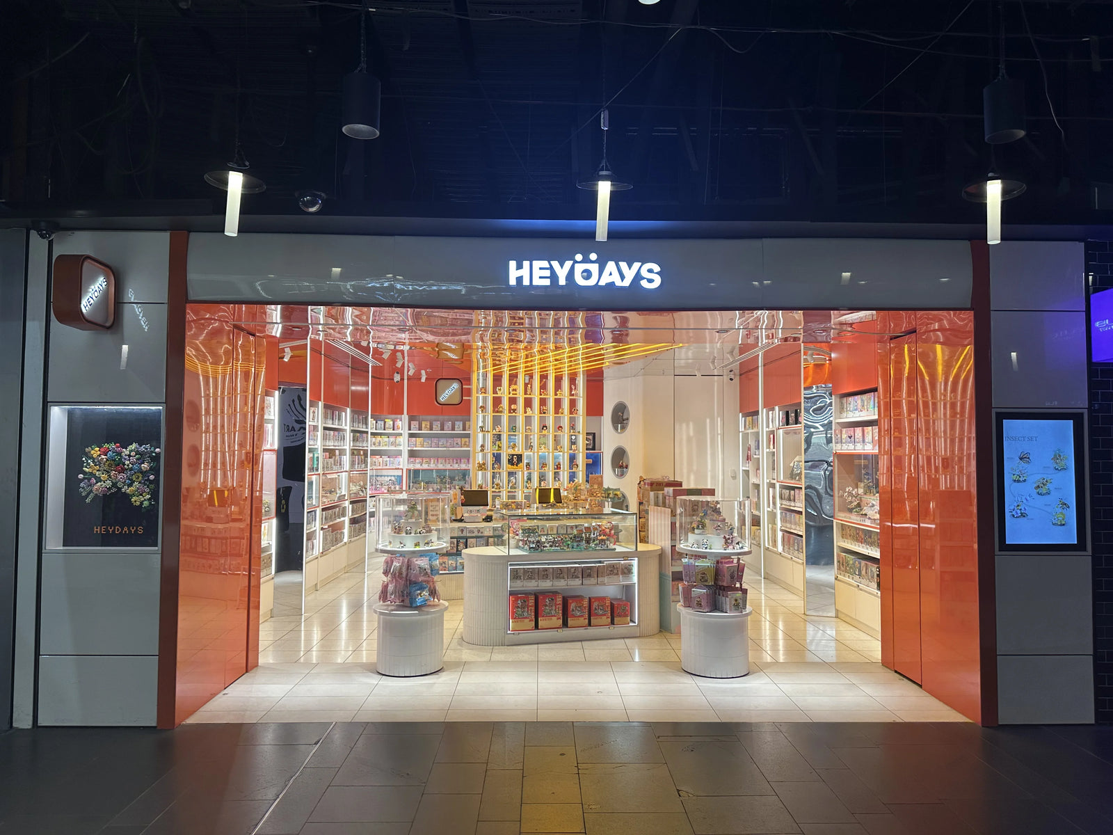 HEYDAYS store at Melbourne Central