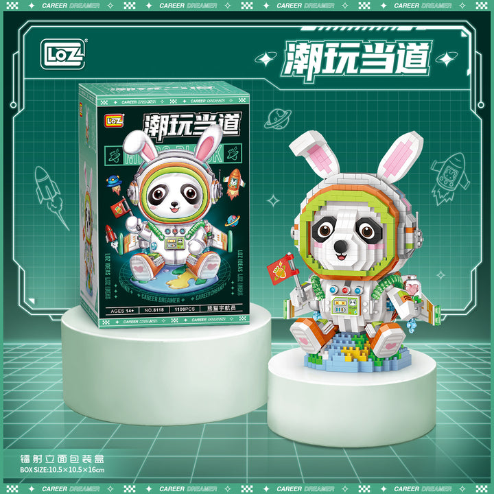 Panda Astronaut (Set 8118) - heydaystoys